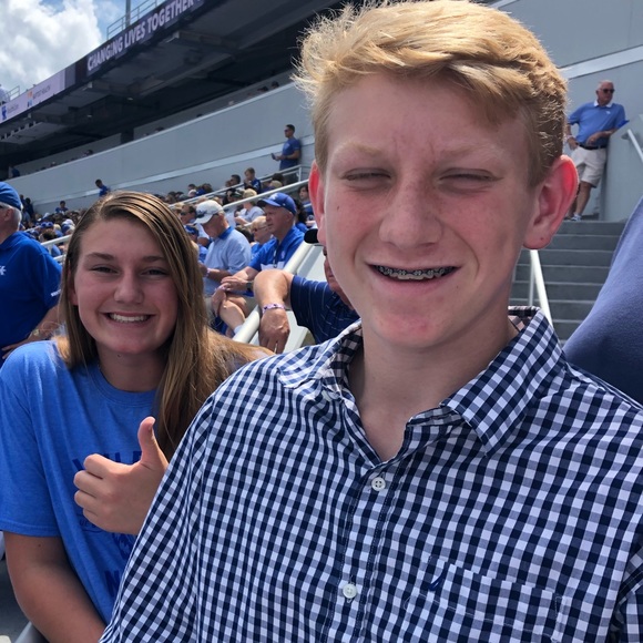 Meet your Posher, Beth - Picture 7 of 7